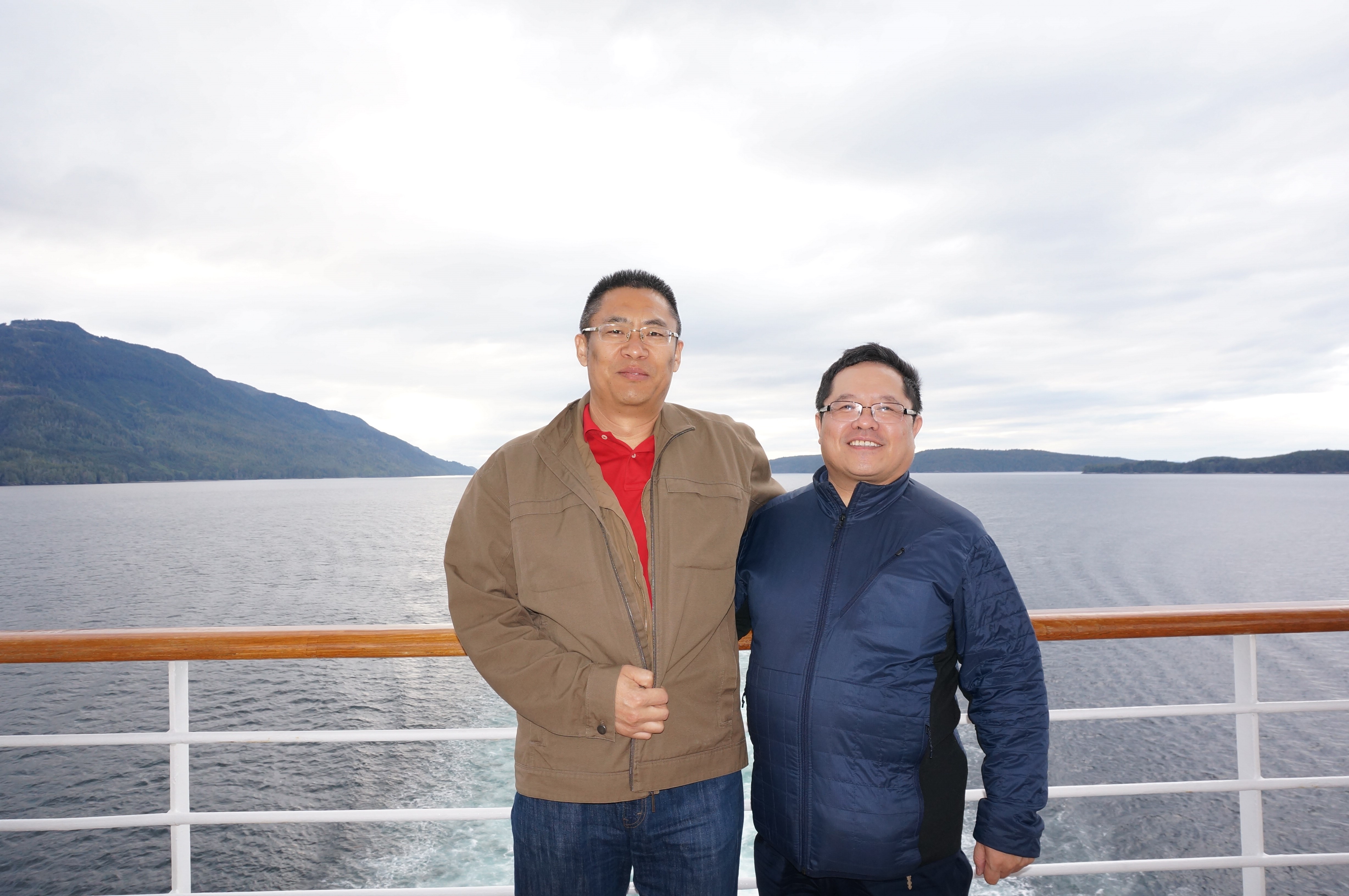 Principal Li signs cooperation agreement with Principal Ren of IVY 100
